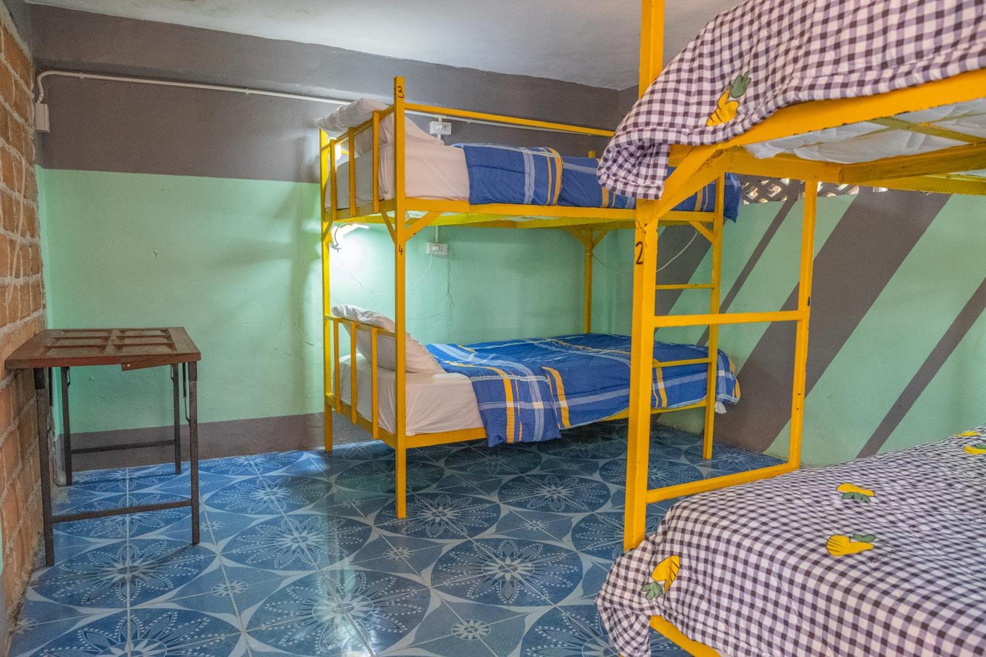 Happy House Backpackers Hostel Pai Bilik gambar